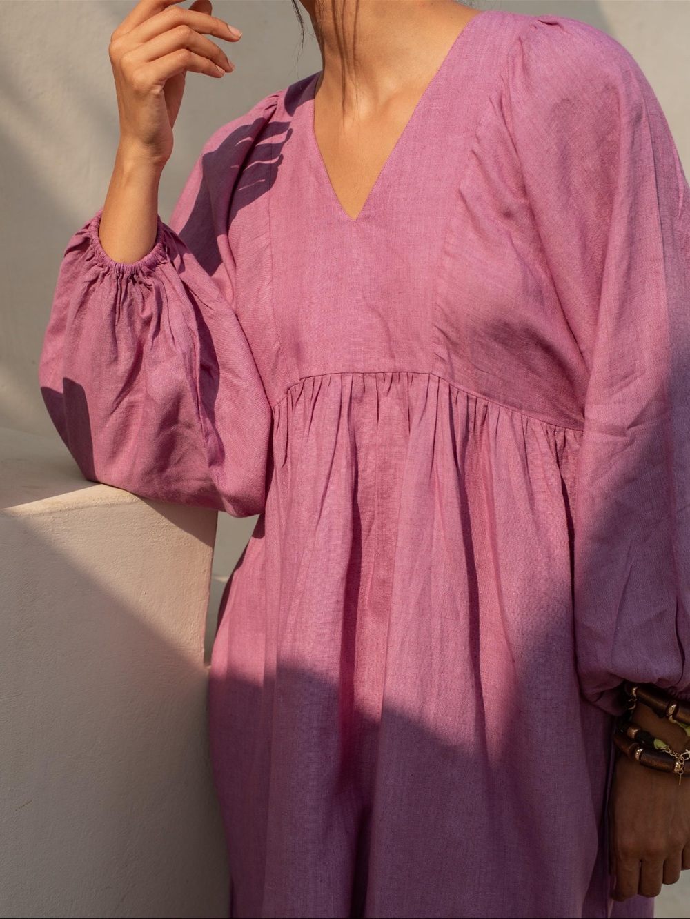V-Neck Balloon Sleeve Maxi Dress in Dusty Mauve. Like new - Picture 3 of 4